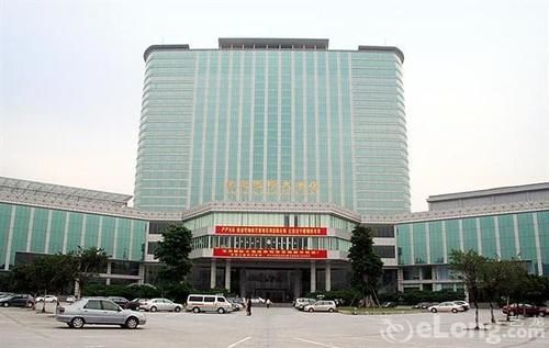 Lung Chuen International Hotel Дунгуань Экстерьер фото